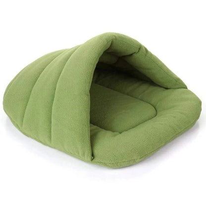 Warm Fleece Dog Beds Winter Warm Polar Pet Heated Soft Mat Slippers Beds Kennel House For Cats Sleeping Bag Nest Cave Bed