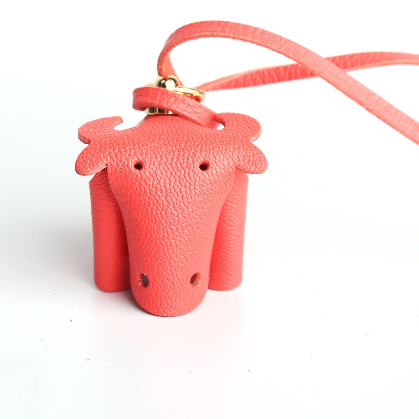 Handmade Genuine Leather Cute Funny Lucky Elephant Cow Horse Keychain Pendant Animal Key Chain For Men Women Bag Charm Girls